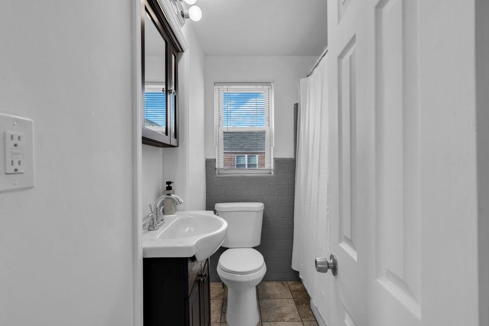 Maple Court Apartments — photo 26