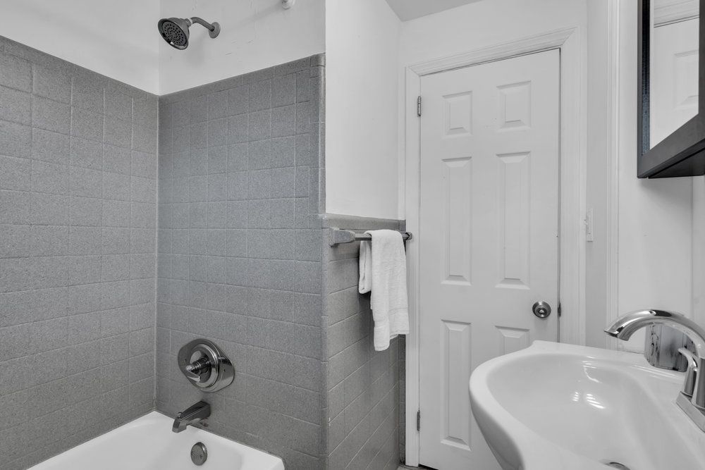 Maple Court Apartments — photo 29