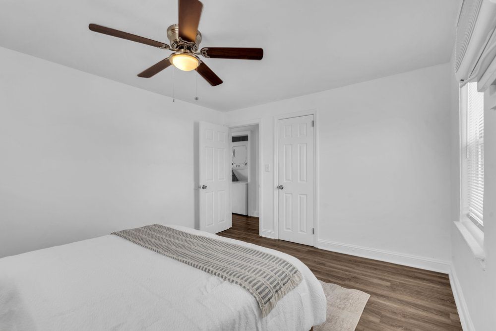 Maple Court Apartments — photo 36